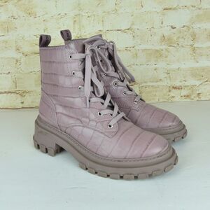 Schutz Orly Croc Embossed Combat Boots Women 8 Lilac Patent Leather Chunky Lug